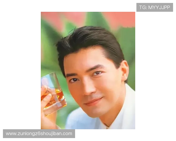 尊龙绝对是混血明星的血统背景，粉丝最关心的真实信息